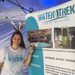 Emmanuelle sur le stand au canal Saint-Martin