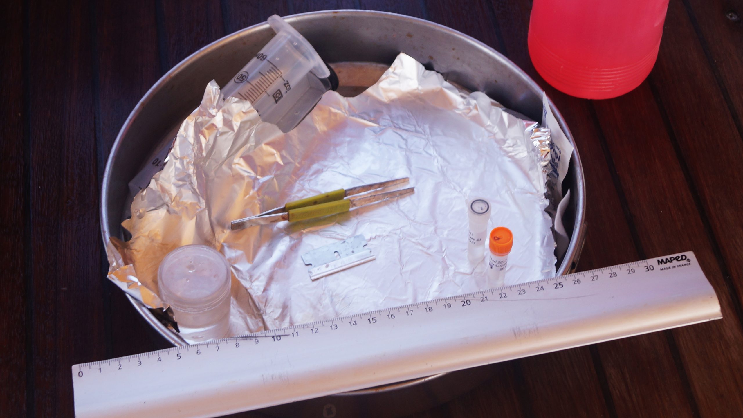 Kit scientifique d'identification de microplastique